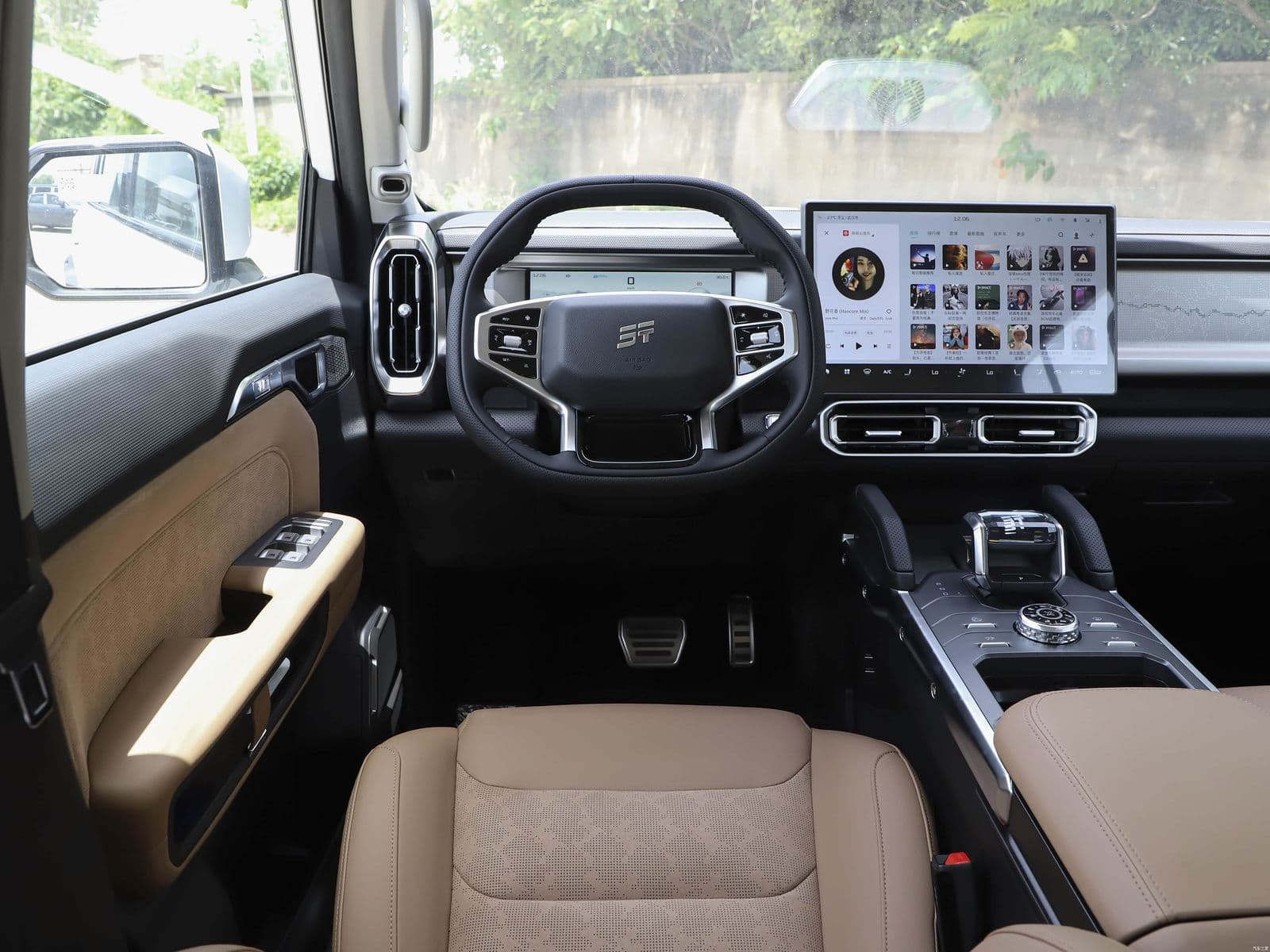 Jetour T2 موديل 2025 — مقصورة Jetour T2 1