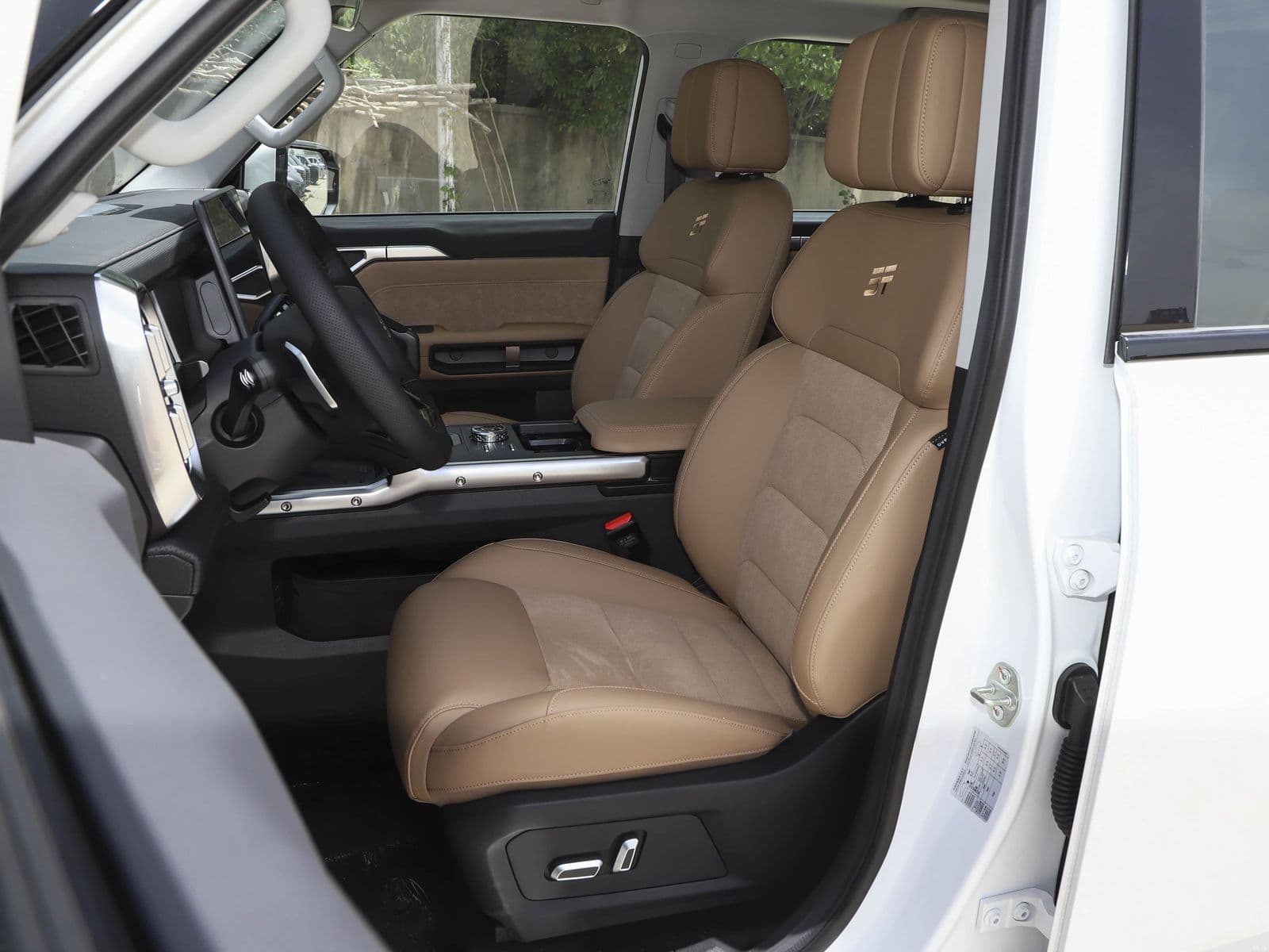 Jetour T2 موديل 2025 — مقصورة Jetour T2 3